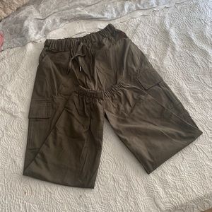 3 for $20 / Men’s large cargo pants